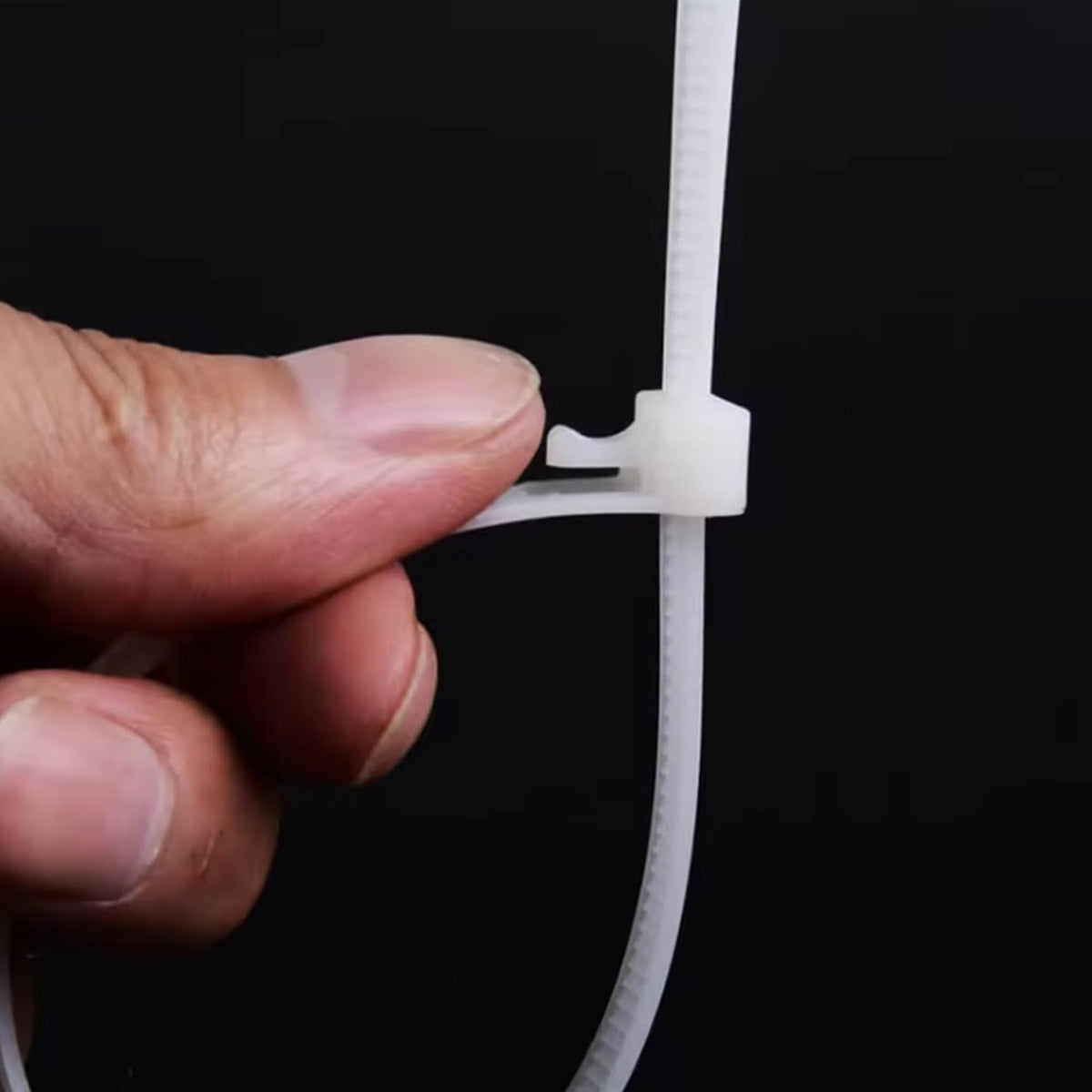 Green Jem Releasable and Reusable Cable Ties Natural 300mm x 8mm Pack of 10 HW10QR300N | Loop Tensile Strength 48Kg | Simple to Install and Release