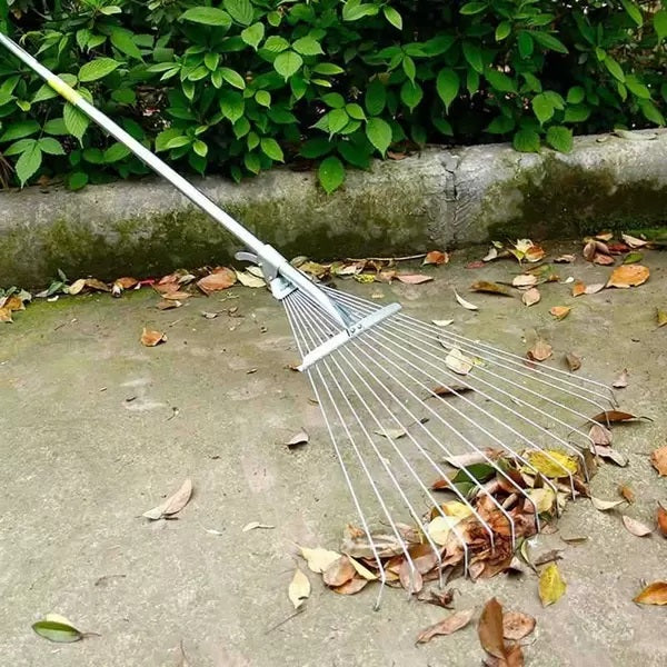 Green Blade Heavy-Duty Adjustable Metal Garden Rake with Tubular Steel Shaft Silver 118cm x 148.5cm x 43.5cm GR100 | 15 Flexible Tines | Plastic Grip | Ideal for Lawn and Grass Raking