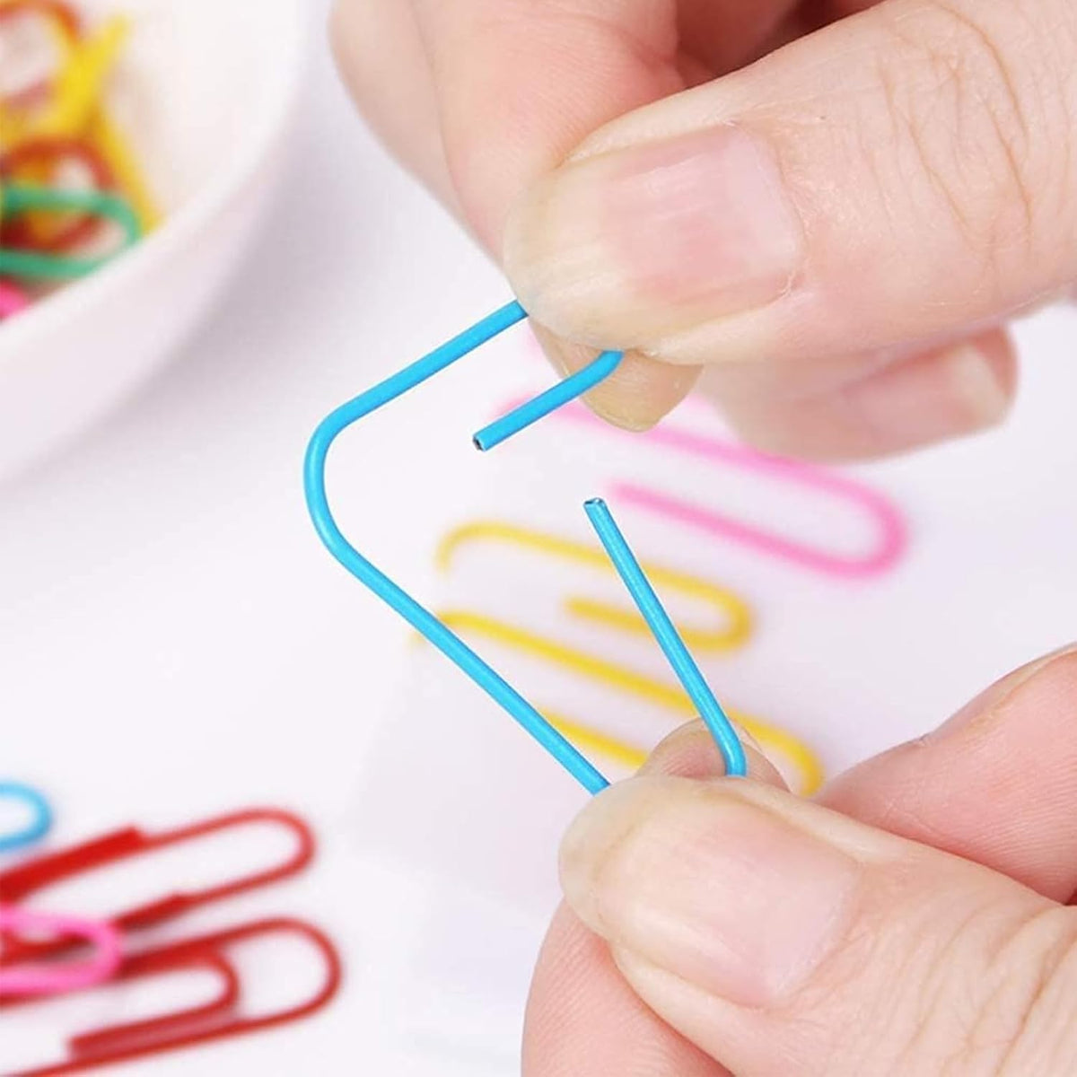 SiL Craft Paper Metal Clips Assorted Colours 65mm x 90mm x 20mm Pack of 200 100g ST7263 | For Office-School and Home Use