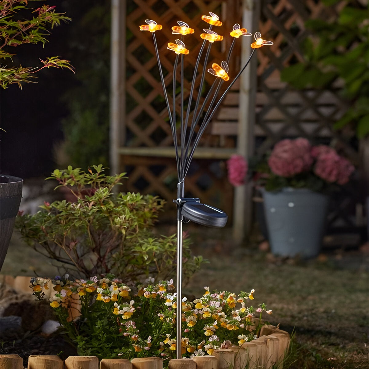 Smart Garden 8 - Stem Solar Powered Bee Lights Warm White H70cm 1012053 | Bees Sway Gently by Day and Glow at Night | Soft and Flexible Branches Sway and Dance in the Slightest of Breeze | Automatically Lights at Night | Charges in Direct Sunlight | 1 x AA Battery Included