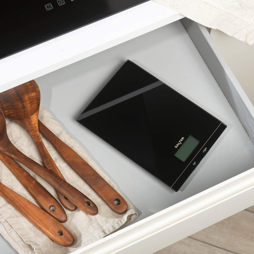 Salter Kuro Glass Electronic Kitchen Scale Black SA00450KFEU12 | 5Kg Capacity | Digital Food Weighing Scale | Aquatronic for Liquids | Add and Weigh Multiple Ingredients | Easy Read LCD Display | Slim Design | Perfect for Baking | Batteries Included