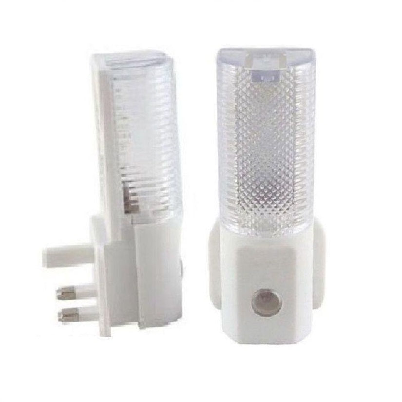 Kingavon Automatic LED Night Light White NL101 | Energy Saving Plug-In Lamp | Dusk to Dawn Sensor | Ideal for Hallways-Bedrooms and Stairs | Warm White Glow for Safety and Comfort