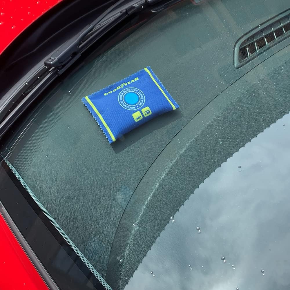 Goodyear Reusable Dehumidifier Bag Blue 500g GY902548 | Multipurpose Dehumidifier Bag Removes Moisture from Vehicles and Other Confined Spaces | Reusable and No Refills Required