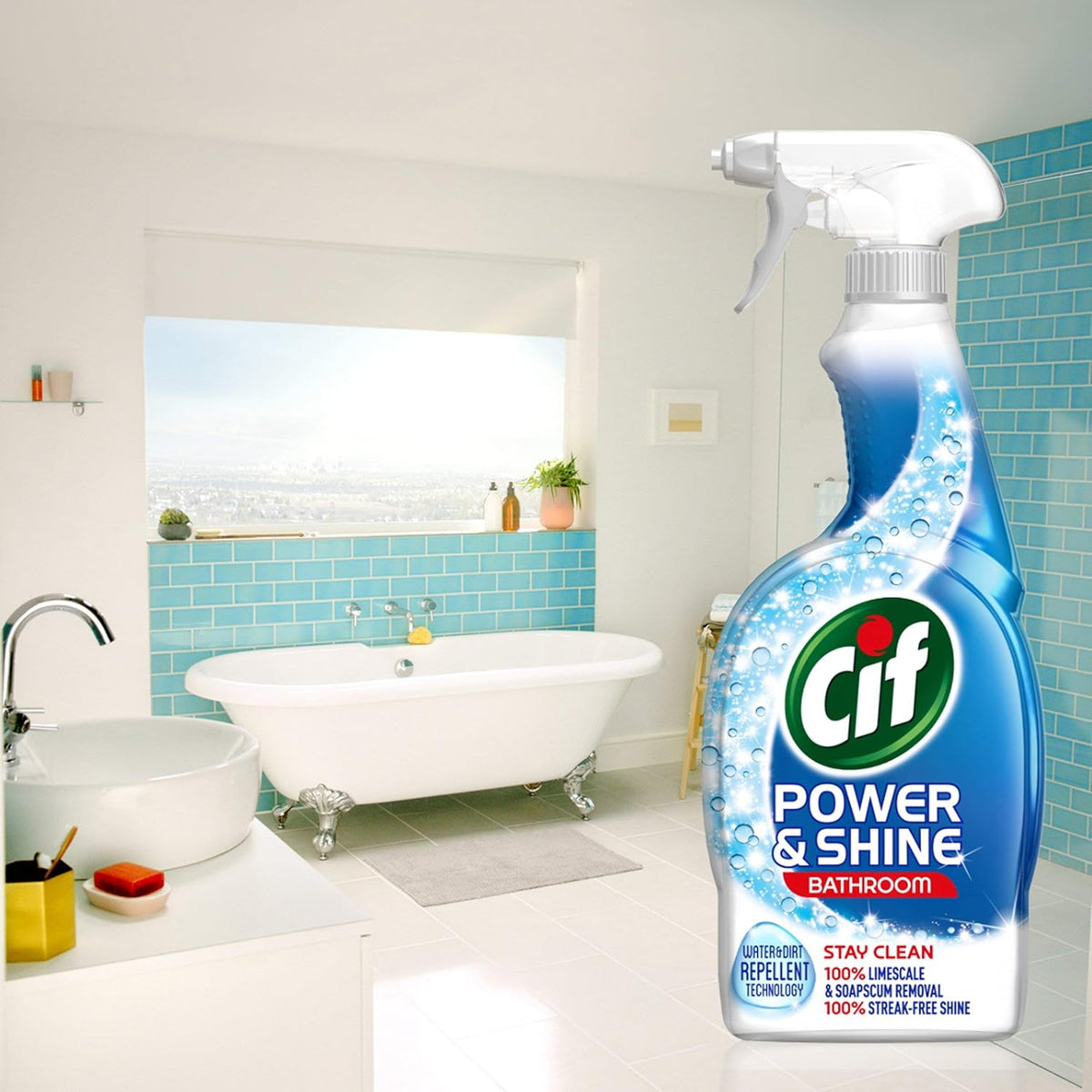 Cif Power and Shine Bathroom Cleaner Spray Multicoloured 700ml 75326 | Limescale and Soap Scum Remover | Streak Free Shine | Water and Dirt Repellent Technology