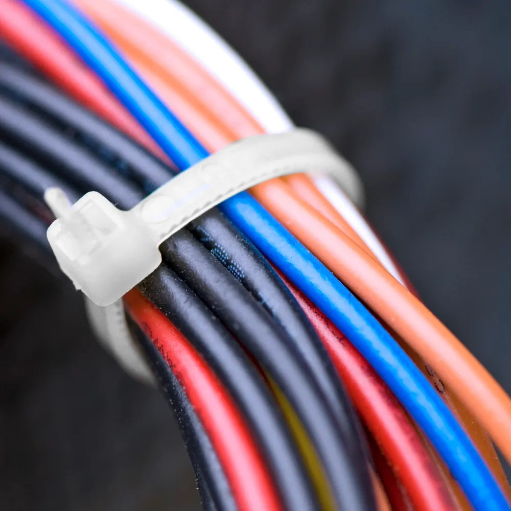 Dekton Heavy-Duty Multi Purpose Cable Ties White 150mm x 2.5mm Pack of 150 DT70455B | Clic-Loc Technology | High Tensile Strength | Temperature Resistant | Self-Locking Teeth | For Indoor and Outdoor Use | UV Resistance | Bundle Diameter 35mm | Holds Up