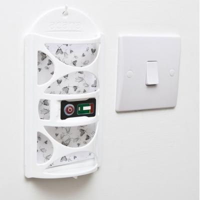 Acana Moth Monitoring Trap with Pheromone Technology and Visual End of Life Indicator White 3125-1