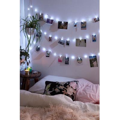 3M Command Decorating Clips with Strips Clear 17026CLR-ES | 20 Clips and 24 Mini Strips |Damage Free Hanging | Holds Strongly | Removes Cleanly