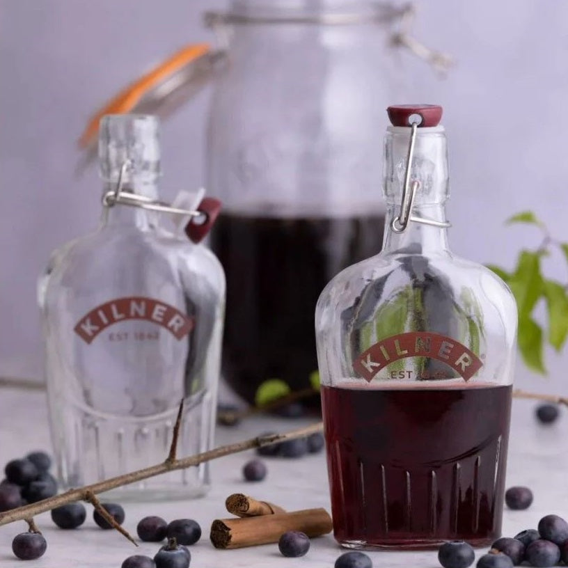 Kilner Sloe Gin Clip Top Airtight Seal Preserve Glass Bottle Clear 300ml 0025.072 | Airtight Seal Keeps Contents Fresh | High Quality Materials | Ideal for Sloe Gin Spirit and Cordials