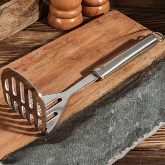 Excellent Houseware Stainless Steel Potato Masher Silver 25cm 117307 | Rust-Proof | Comfortable Handle | Easy to Clean | Dishwasher Safe