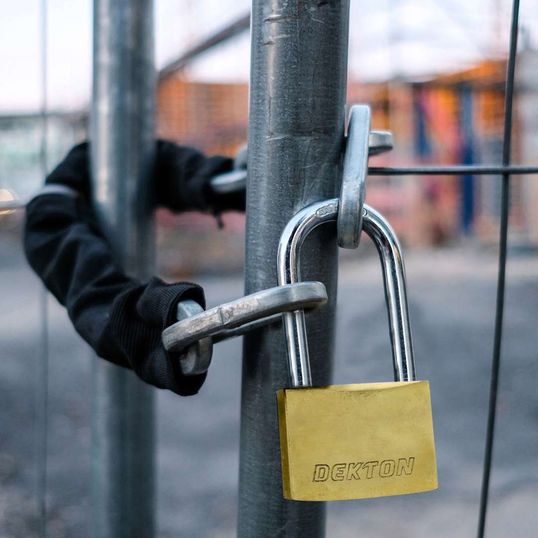 Dekton Titanium Plated Long Shackle iron Padlock Golden 40mm DT70137