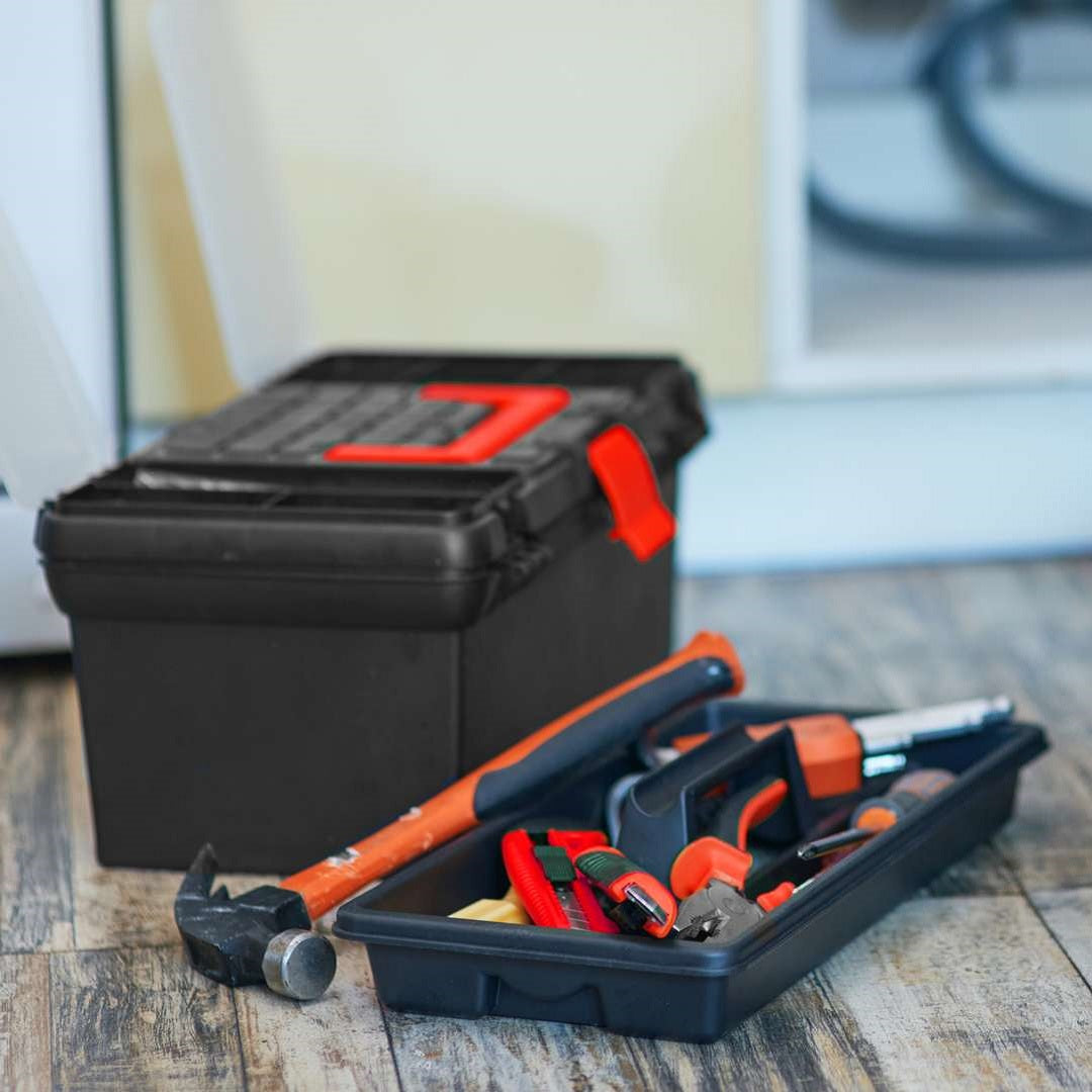 Dekton Toolbox with Lid Storage and Lift Out Carry Tray Black 16-Inch - 41 cm 200mm x 410mm x 180mm DT50130