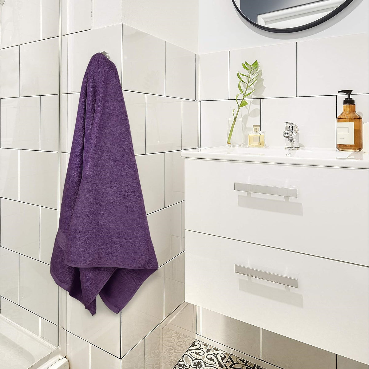 Supreme Zero Twist Highly Absorbent and Quick Dry Bath Towel Purple