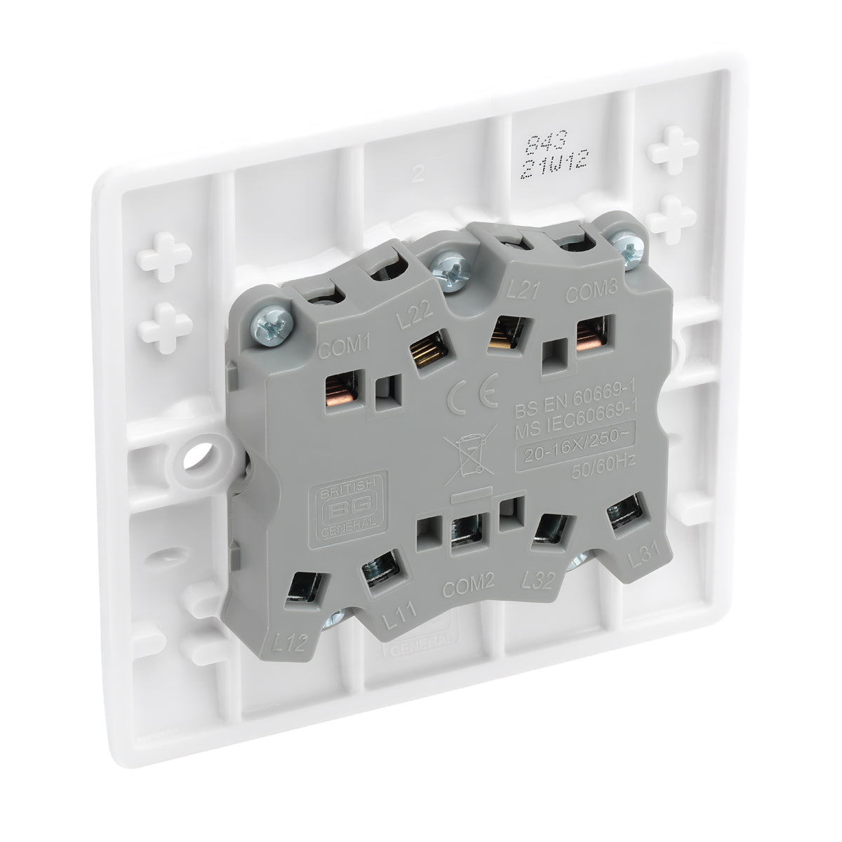 BG Electricals Nexus Moulded 16AX 2 Way Triple Light Switch White 20A 843