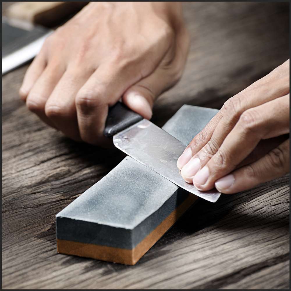 Dekton Professional Sharpening Stone Brown and Grey 200mm x 50mm x 25mm DT30516 | To Remove Imperfections | For Sharpening Tools | Combination Silicone Carbide | Fine and Coarse Grain