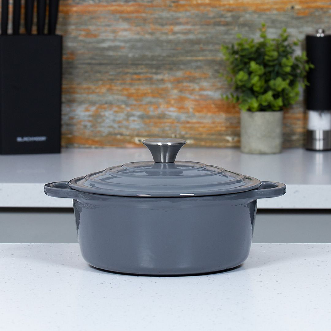 Blackmoor Cast Iron Casserole Grey 2.5Ltr 67639 | Oven and Hob Safe