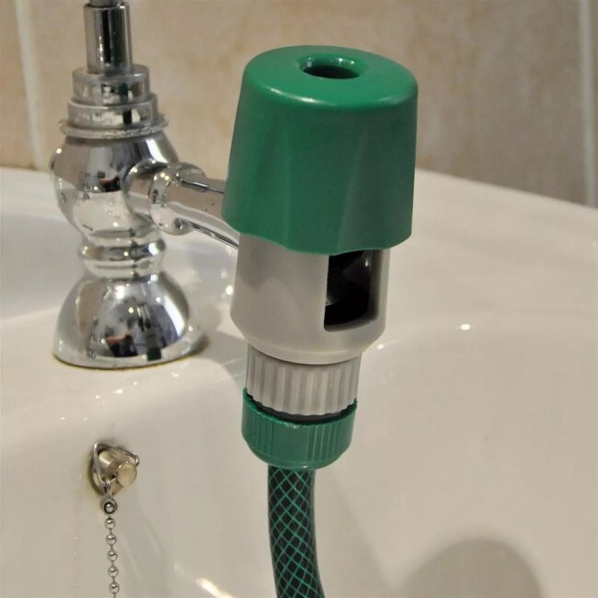 Kingfisher Durable Plastic Multi Tap Connector Grey and Green 622CP | Connects to Most Indoor Domestic Taps