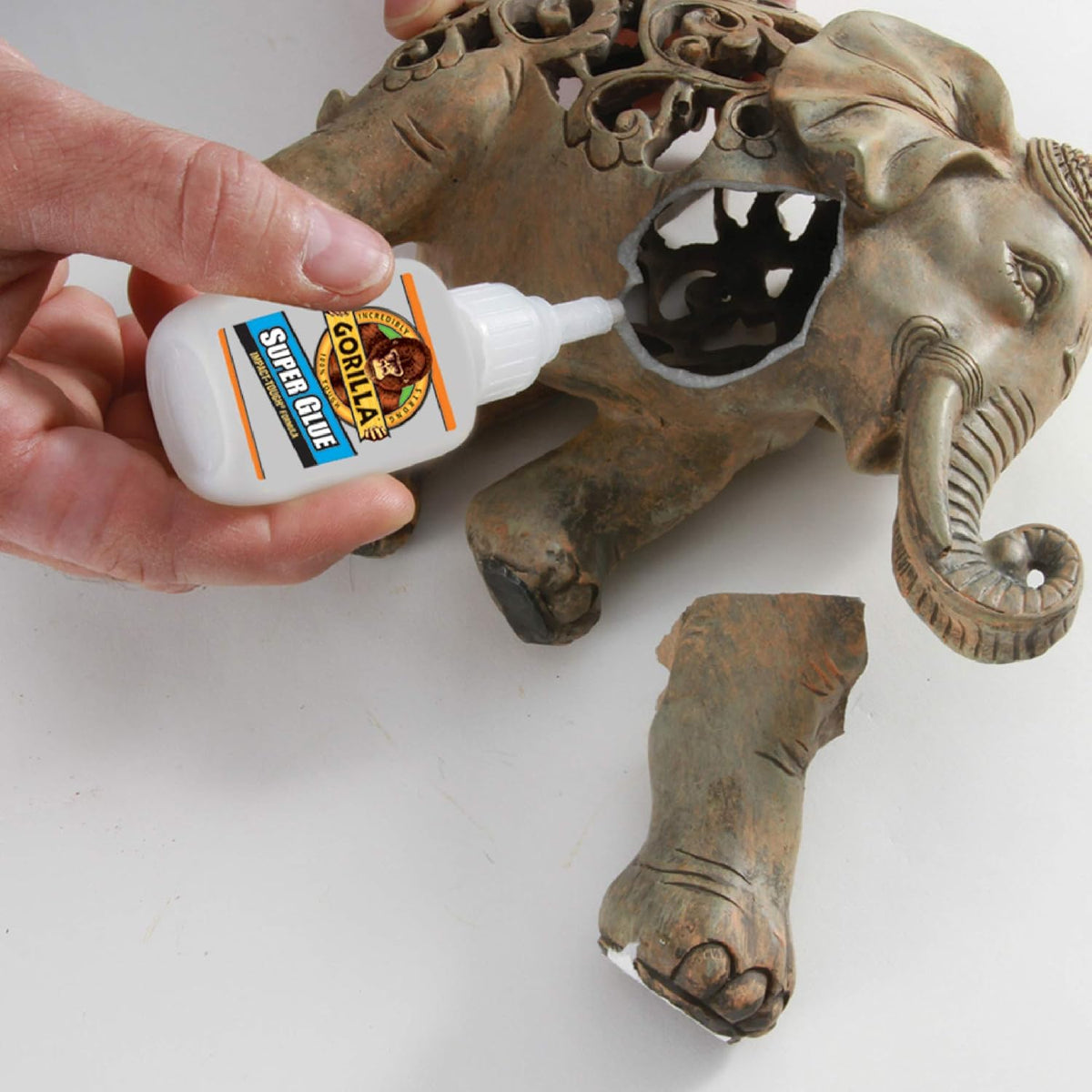Gorilla Superglue White 15g 4044203 | Impact Tough Formula | Set Time 10-45 Second | Anti - Clog Cap | Bonds Metal - Wood - Ceramic - Leather - Paper - Rubber - Plastics and More