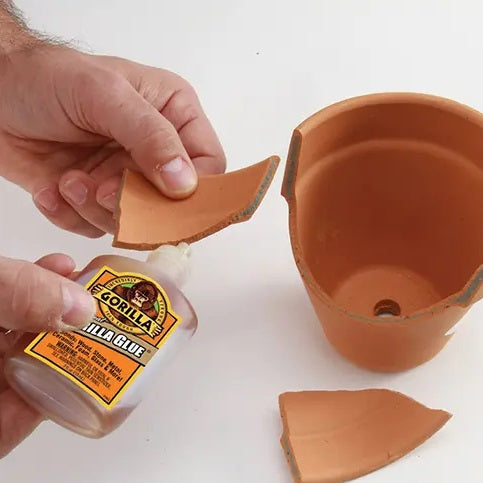 Gorilla Glue Brown 60ml 1044202 | For the Toughest Jobson Planet Earth | Waterproof | Incredibly Strong | Bonds Metal - Stone - Wood - Ceramics - Foam - Glass and More