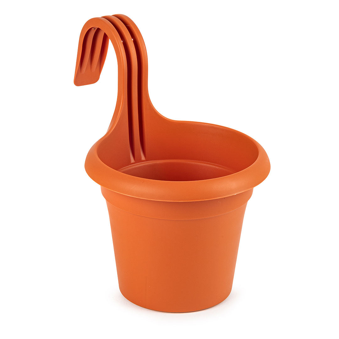 Areca Plastic Round Hanging Balcony Planter Terracotta 18cm x 27cm x 25.5cm 2006411 | Durable and Weather-Resistant Design | 100 Percent Recycled | For Indoor and Outdoor Use
