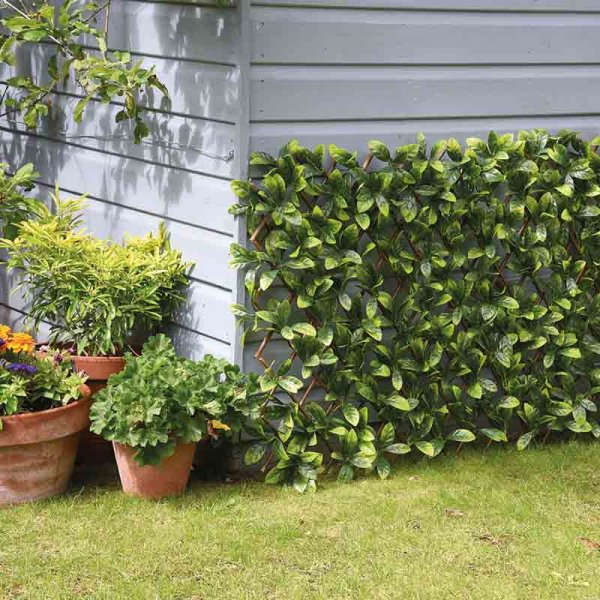 Smart Garden Faux Decor Maple Leaf Trellis Green 180cm x 60cm 5045081 | UV Protected | Attached to an Expandable Willow Trellis | Maintenance-Free Home Decor | Use Vertically or Horizontally | A Stylish Alternative to Traditional Fencing