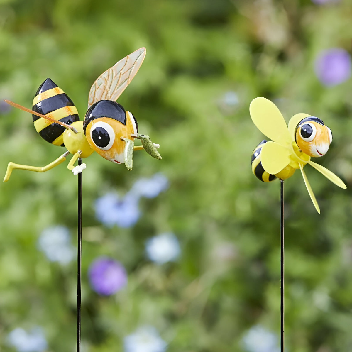 Smart Garden Flamboya Bee Loony Stake Assorted H50cm Pack of 1 5031008 | Fun and Colourful Border Stake | Enhances Flowerbeds - Borders and Pots | Hand Painted