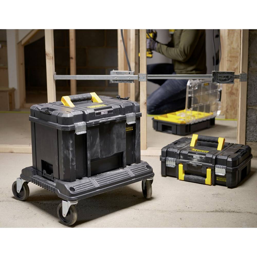 Stanley FatMax Pro-Stack Deep Toolbox Black 44cm x 33.2cm x 30.15cm FMST1-71971 | Storage Case with Metal Latches | Stackable and Portable Tool Organiser