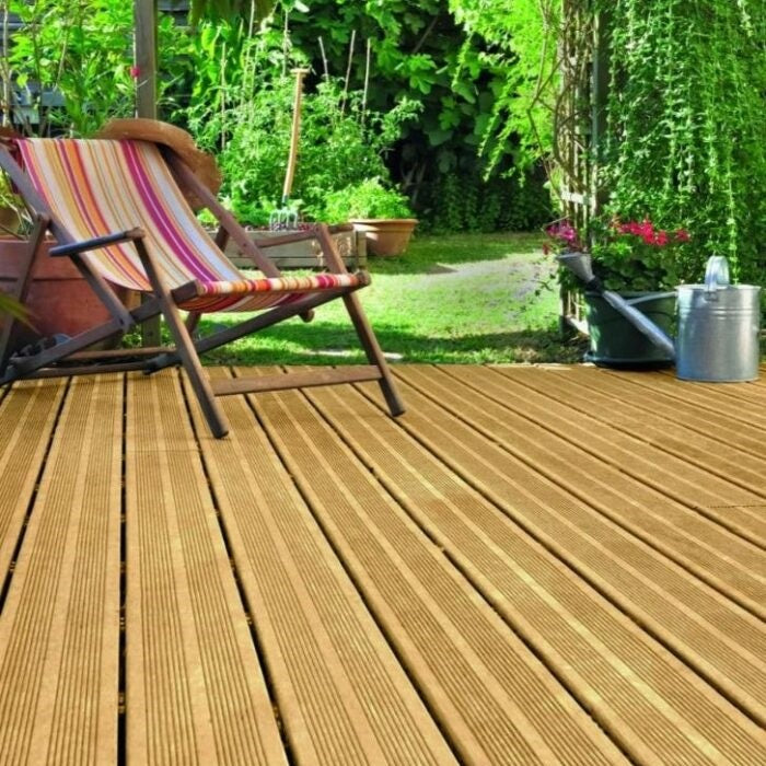 Liberon Superior Decking Oil 2.5Ltr Clear 126103 | Water-Repellent and UV-Resistant | Deep Wood Penetration | Tough Weather Protection for Outdoor Decking | Protects-Revives and Enhances | Drying Time Recoat 15 Minutes | Drying Time Full Day 24Hr
