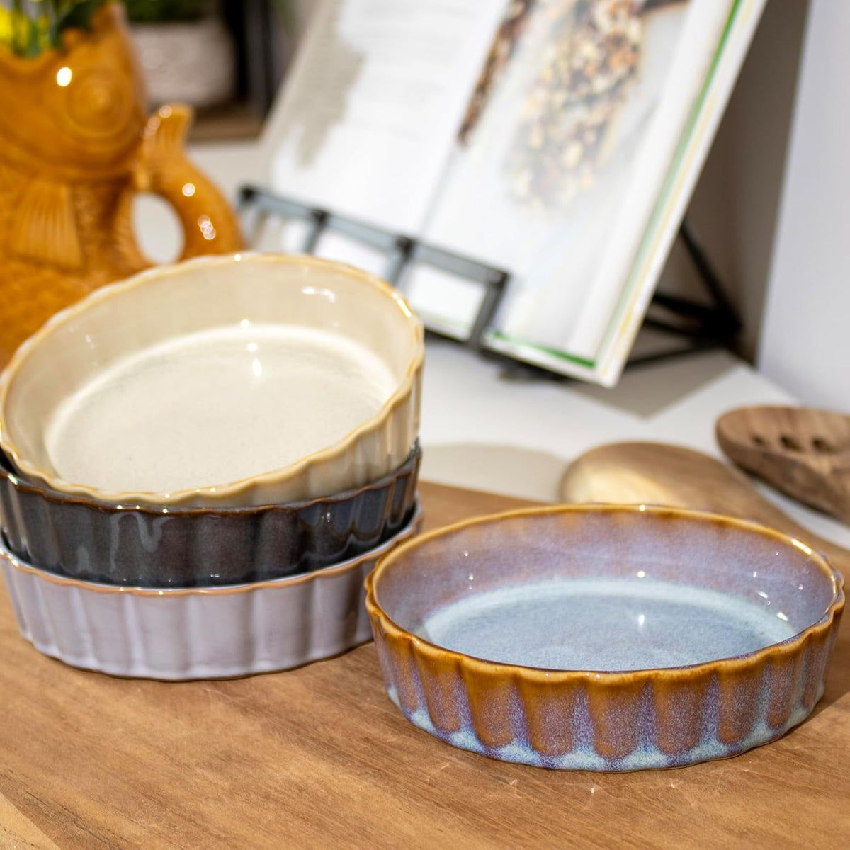 Excellent Houseware Round Stoneware Oven Dish Assorted Colours 190ml Pack of 1 Q51200740 | Baking Dishes for Pies-Souffles-Snacks and More