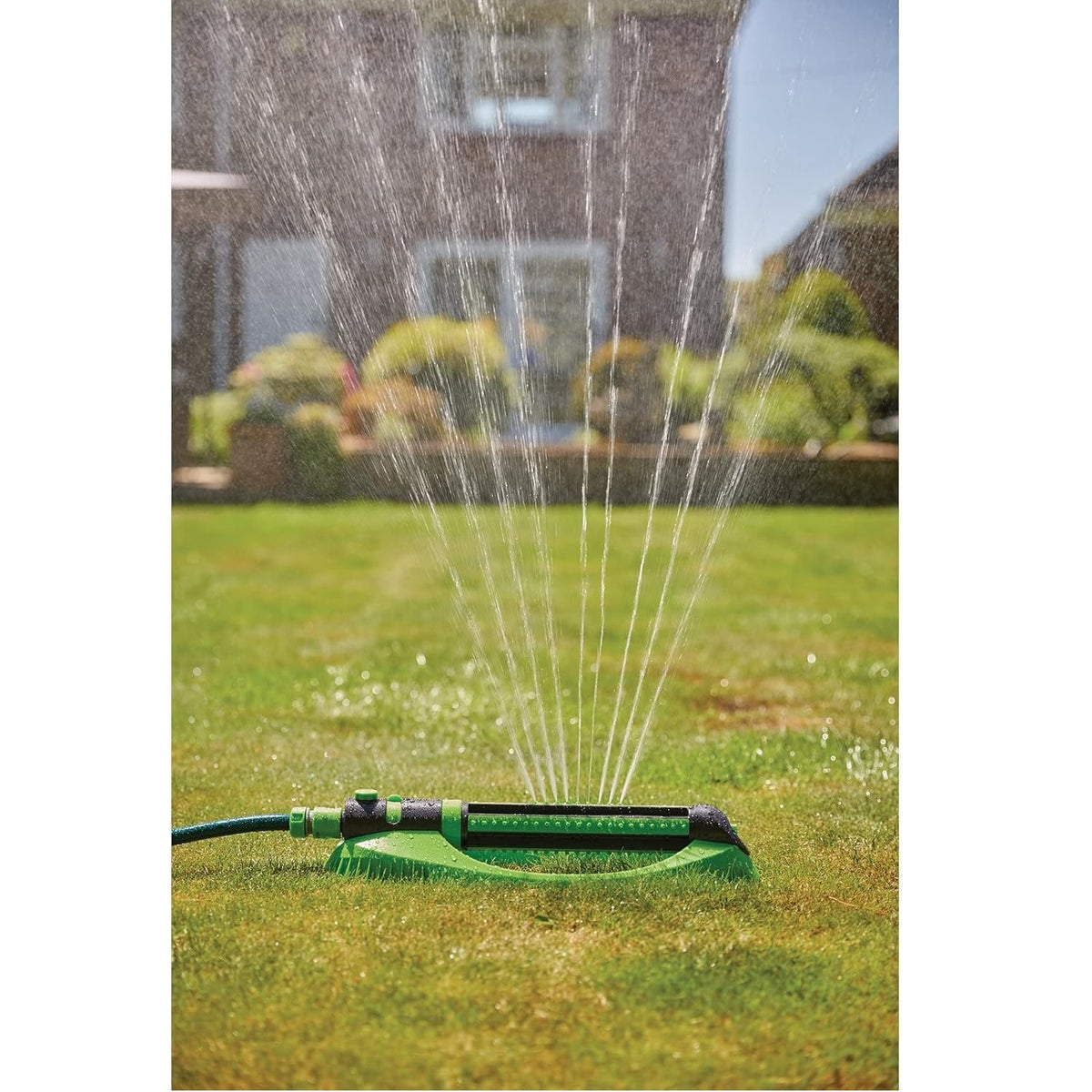 Draper Oscillating Sprinkler Black and Green 09957 | 9 to 21 Jets | For Lawns Small to Large | Built-in Flow Control | Water Coverage Adjustment 50-222 Meter Square