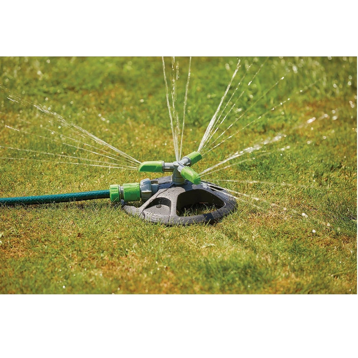 Draper Revolving 3-Arm Sprinkler Multicolour 12Mtr 27757 | Integrated Spike for Stability