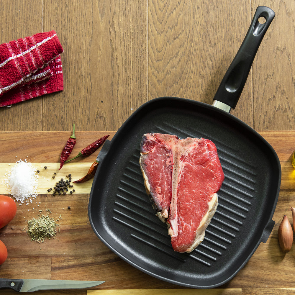 SQ Professional Ultimate Carbon Steel Square Grill Pan Black 28cm 8541