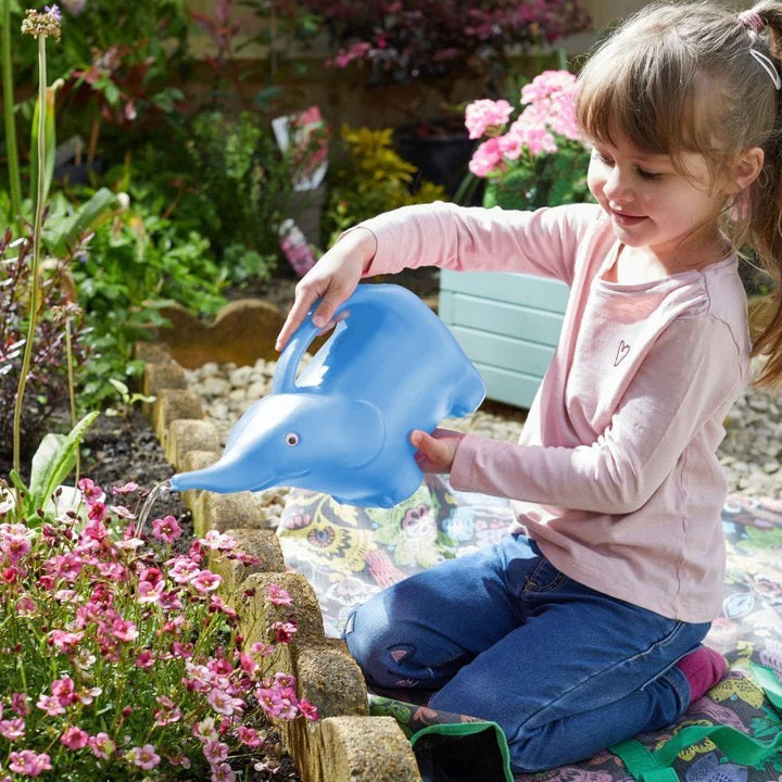 Smart Garden Briers Kids Elephant Watering Fun Can Assorted Colours Pack of 1 4720014 | Plastic Garden Watering Can | Lightweight and Easy to Use