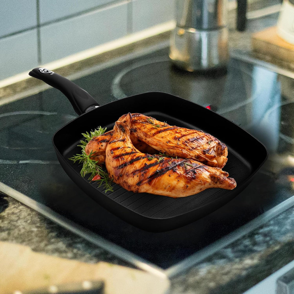 Pendeford Non-Stick Griddle Pan Black 28cm P645 | Improved Induction Base | Soft Touch Handles | Ceramic | Solid Plate | Gas Hob | Halogen | Radiant Rings | Dishwasher Safe