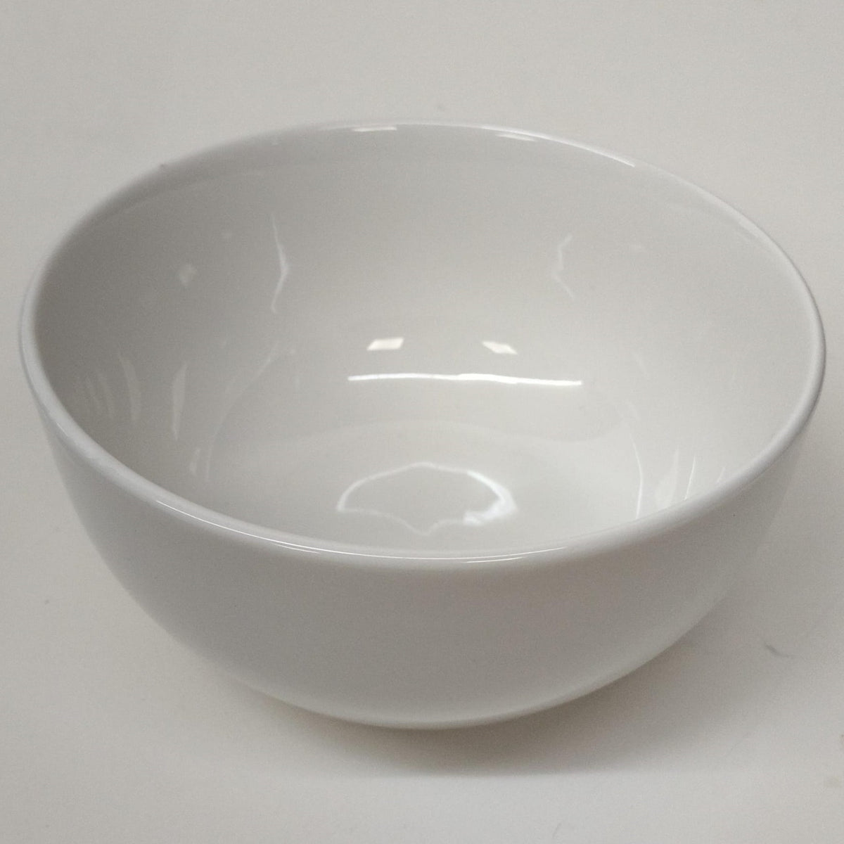 Carnaby Porcelain Cereal Bowl White 5.5-Inch CRM1483 | Dishwasher and Microwave Safe
