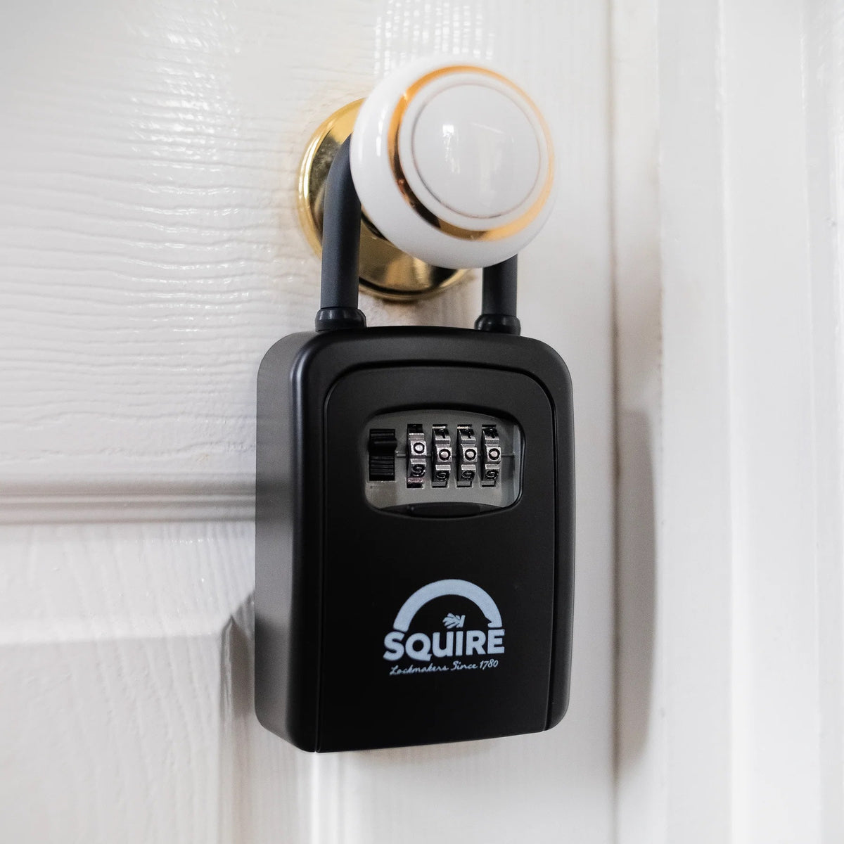 Squire Combination Key Keep 1 PB Black KEYKEEP1 PB | 4 Combination Wheels - 10000 Possible Combinations | No Keys to Lose | Portable Lock Box | Accepts Multiple Keys | Recodable Combination Mechanism | Shutter Door Over Combination Wheels | Soft Touch