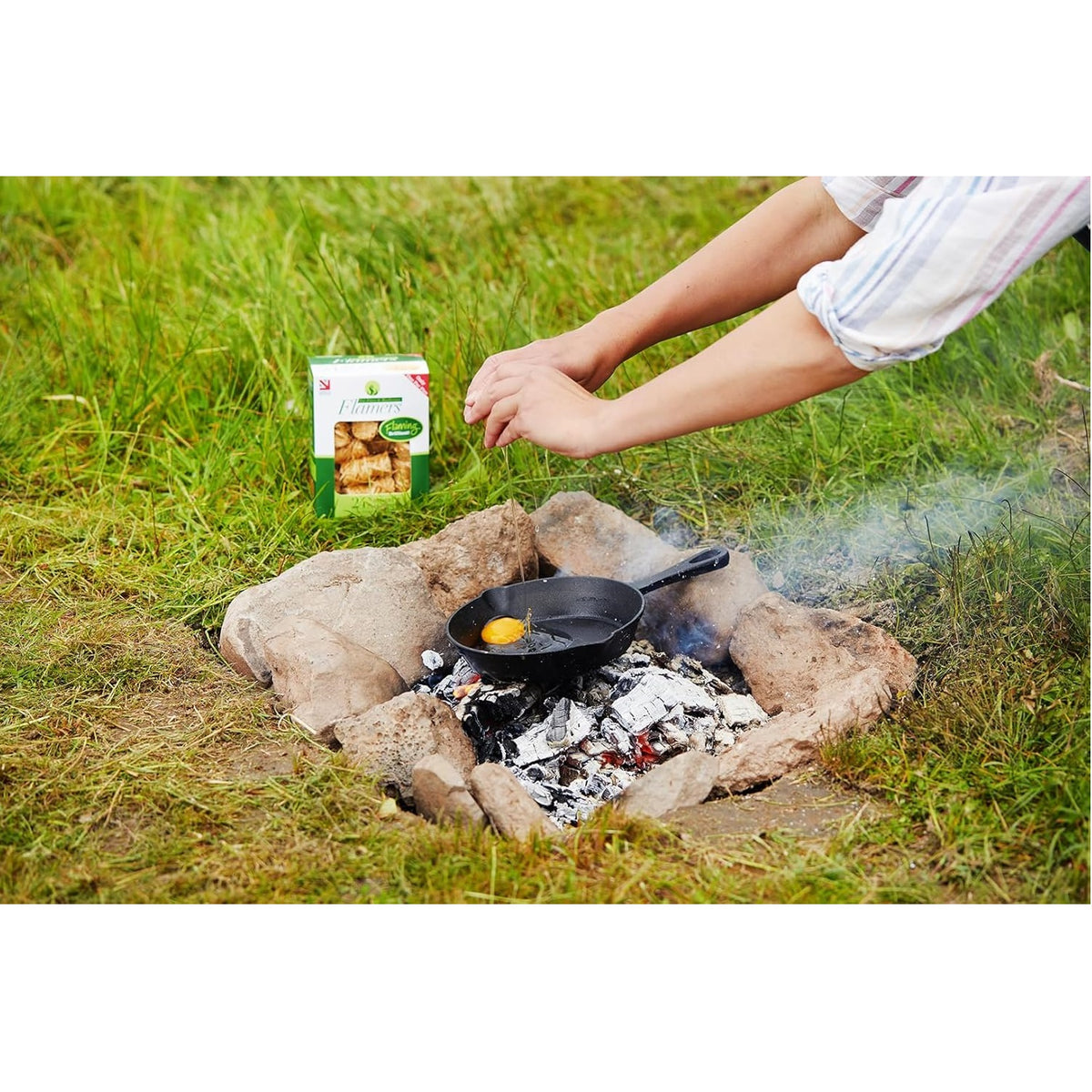 Flamers Firelighters Natural Pack of 24 FLAMERS24-576 | For Fires and Barbecues | Made from Natural - Renewable - Untreated Wood Shavings Dipped in Wax | Long Burn | Odourless | Easy to Light | Clean and Convenient | Great for Wood Burning stoves - Open