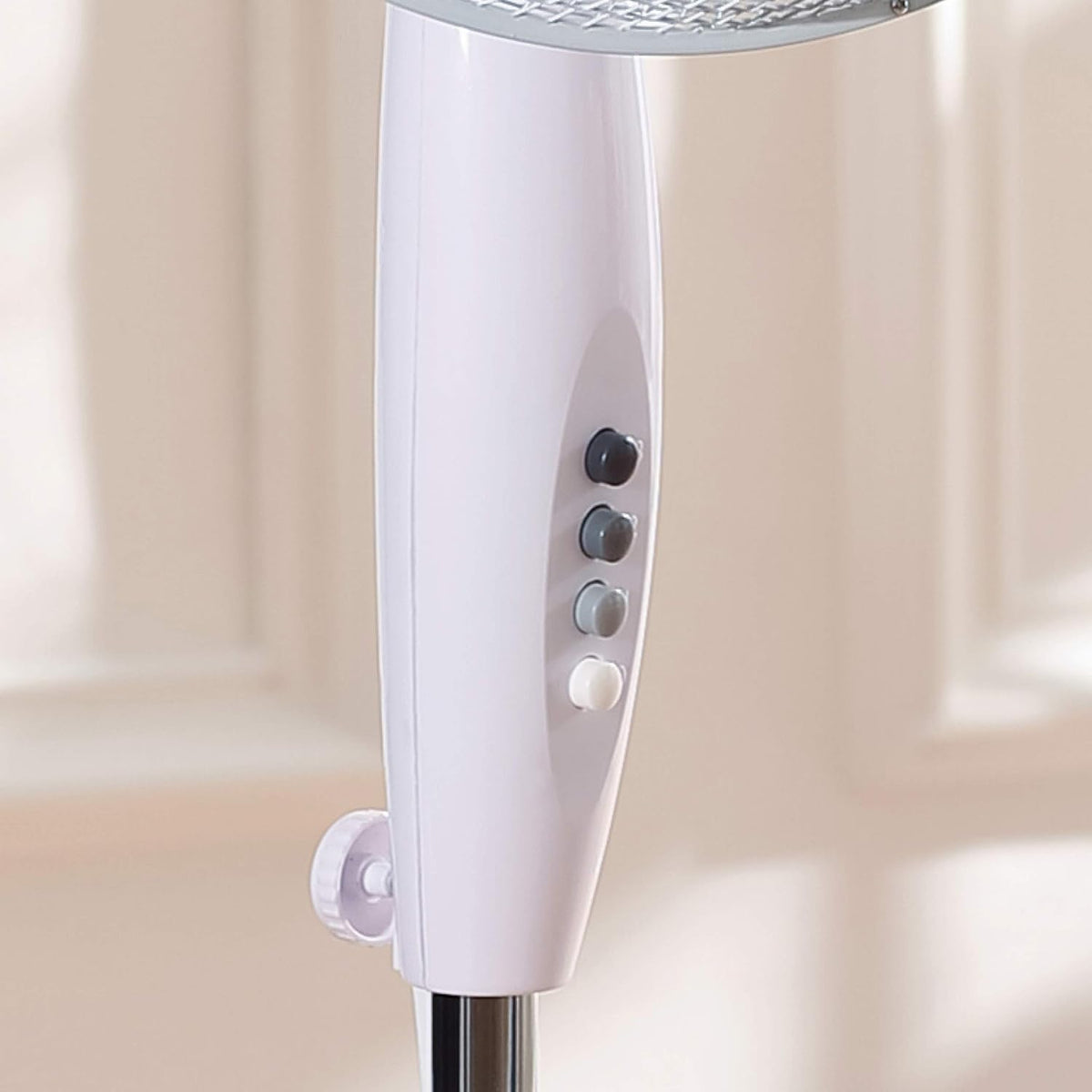 Daewoo Stand Pedestal Fan White 16-Inch COL1065 | 3 Speed Settings | Adjustable Height | Mesh Grill | Oscillating Function | Instant Cool Air | Up and Down Tilt