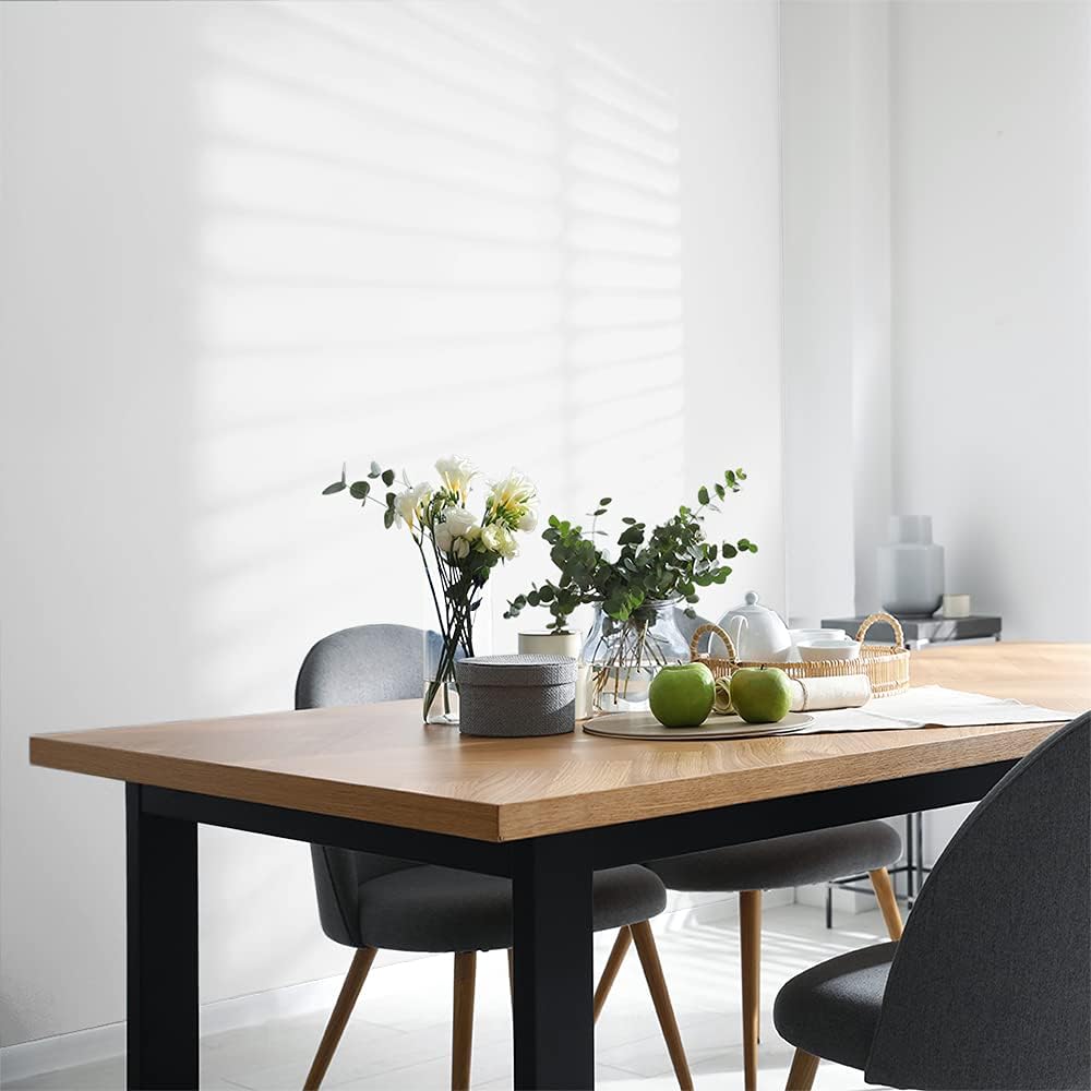 Dulux Matt Emulsion Paint Pure Brilliant White 7Ltr 5092369 | For Walls and Ceilings | Chromalock Technology | Long-Lasting Colour