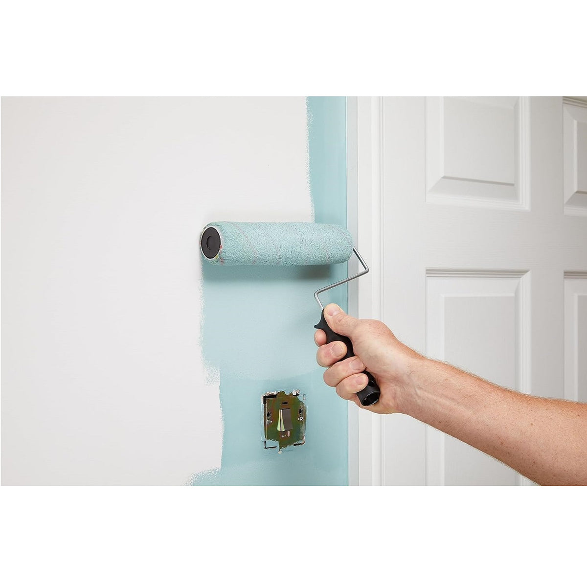 Fit for the Job Emulsion Roller and Tray Set Black and White 9-Inch PSETTH | For Use on Smooth and Semi-Smooth Surfaces