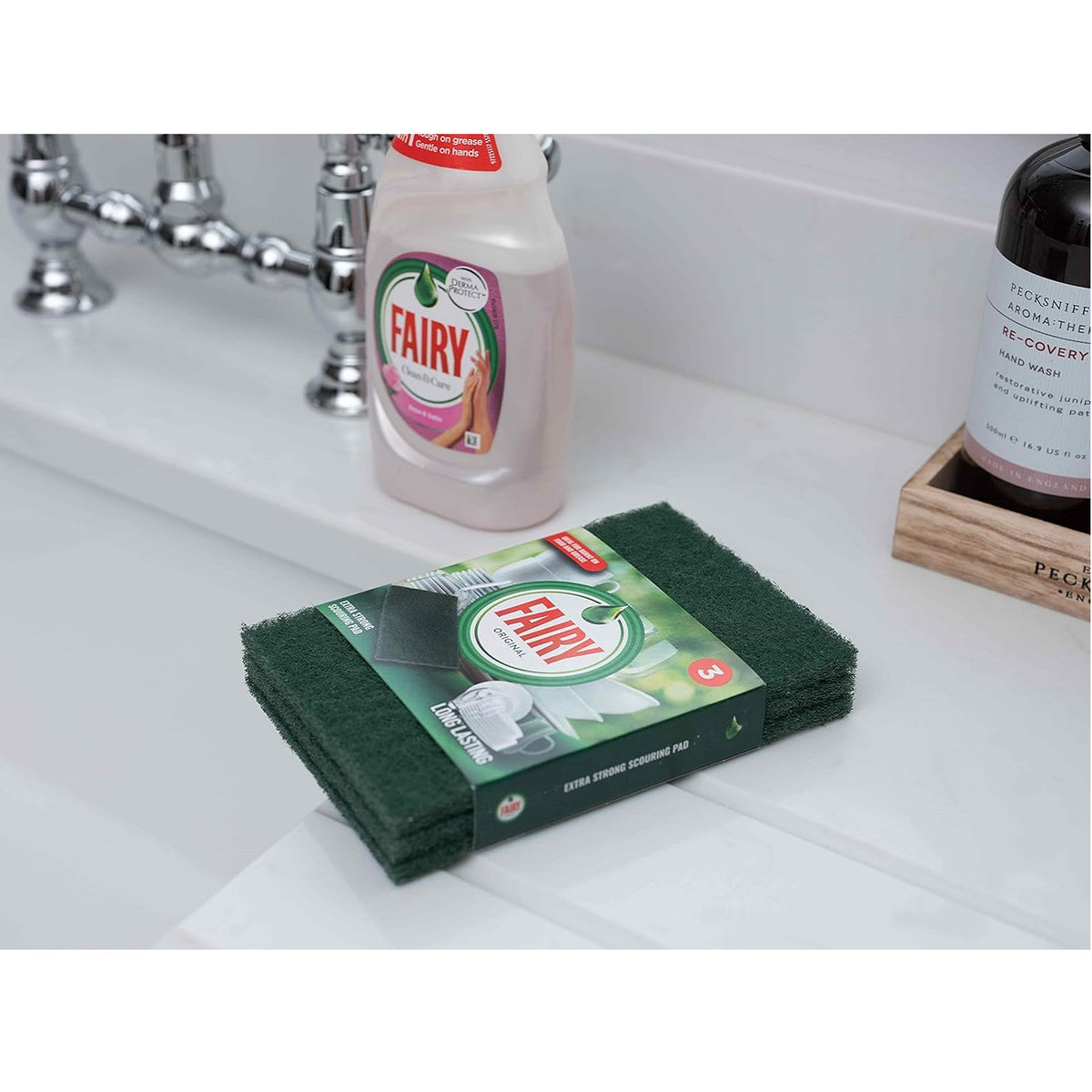 Addis Fairy Extra Strong Scouring Pad Dark Green 11cm x 16.5cm Pack 3 518939 | Long Lasting | Ideal for Burnt on Food and Grease