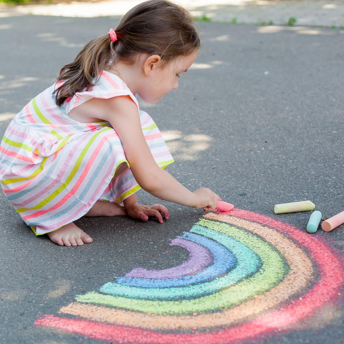 Artbox Coloured Chalks Multicoloured Pack of 12 1209 | Dust-Free Chalk Sticks | For Blackboard and Pavement | Non-Toxic | Ideal for Kids and Classroom Use