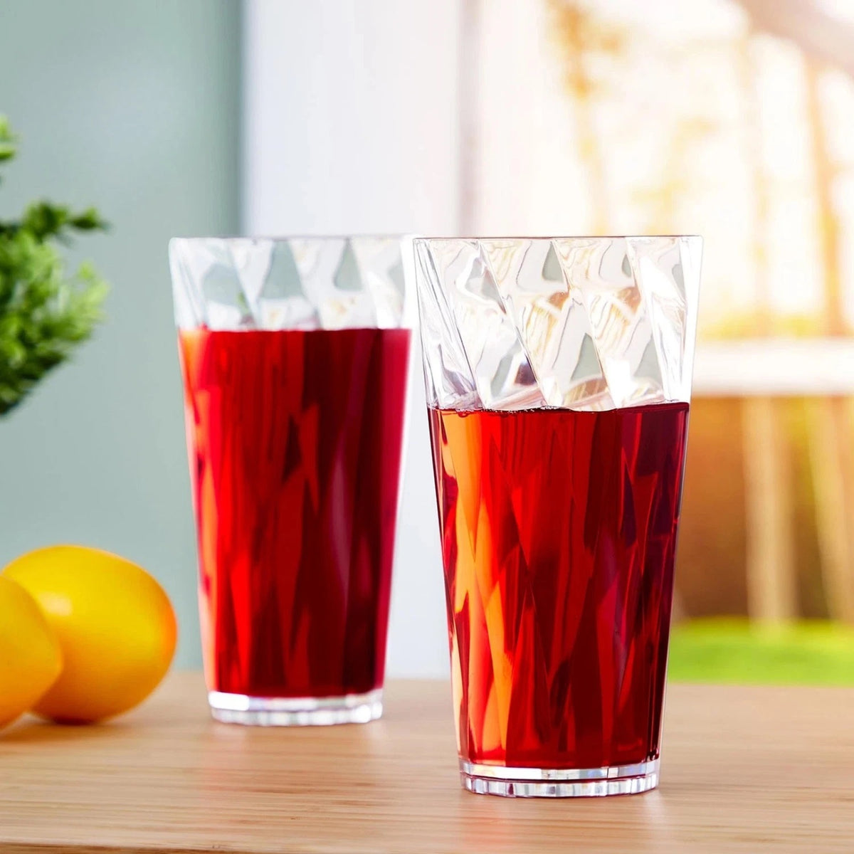 Ashley Housewares Plastic Drinking Tumbler with Twisted Design Clear 600ml Pack of 1 PT301 | Durable | Reusable | BPA-Free | Ideal for Home-Outdoor and Parties
