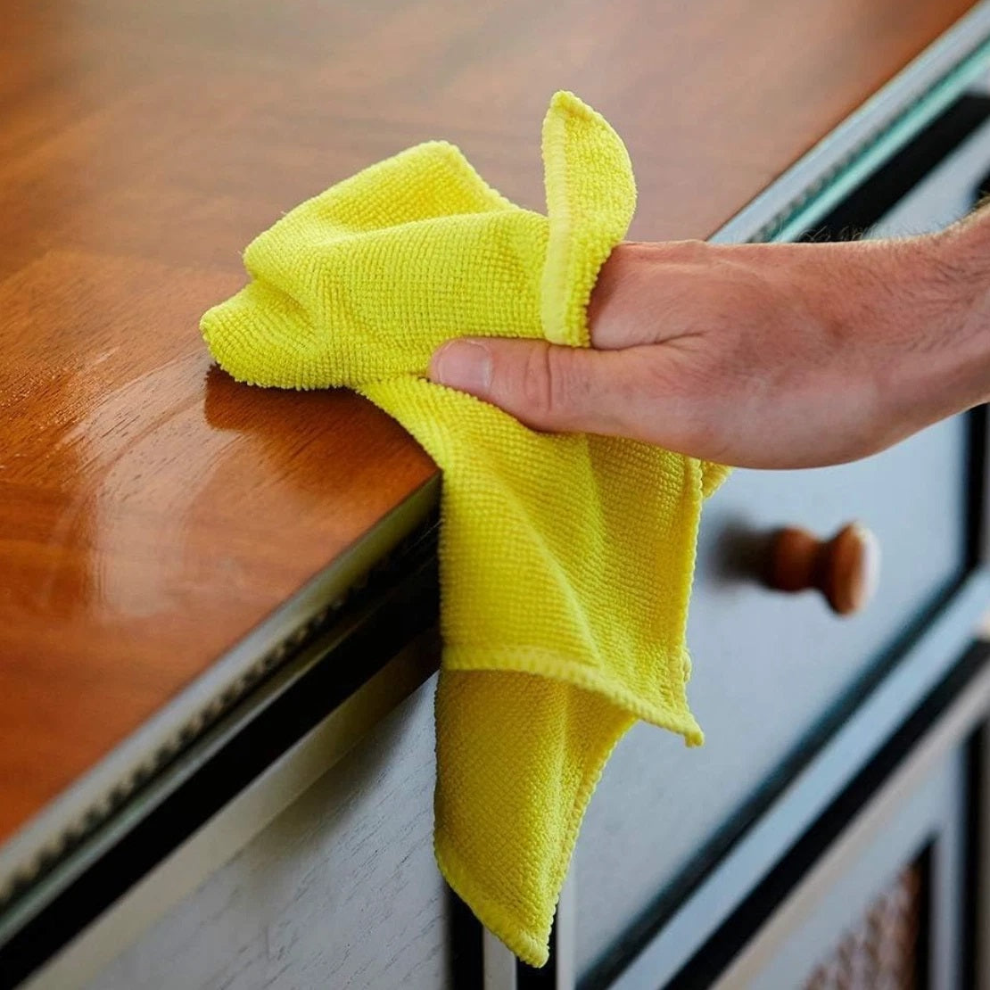 Newmark Microfibre Cleaning Towels Assorted Colours 32cm x 32cm Pack of 4 NW6078 | Multi-Purpose Cloths | For Household-Kitchen-Car-Office and Commercial Use | Excellent for Tapping Dust | Ideal for Most applications