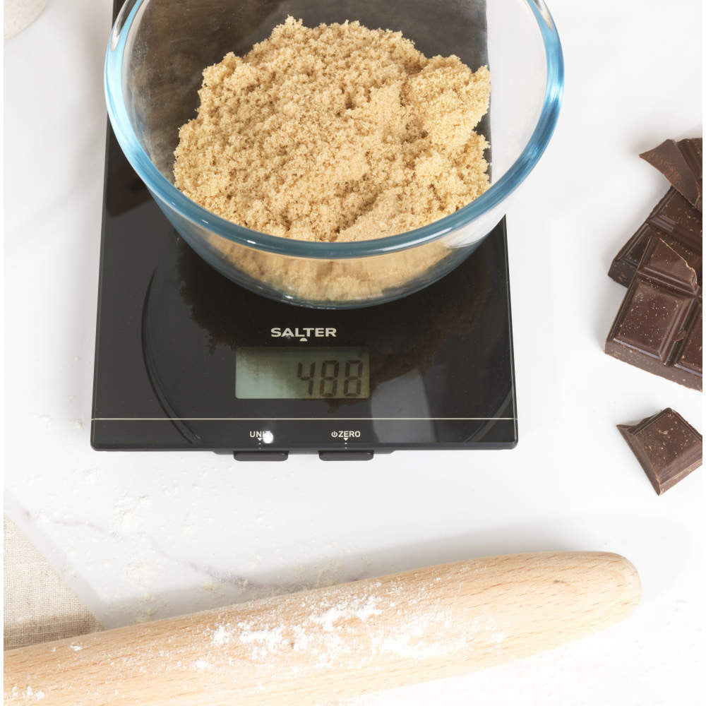 Salter Kuro Glass Electronic Kitchen Scale Black SA00450KFEU12 | 5Kg Capacity | Digital Food Weighing Scale | Aquatronic for Liquids | Add and Weigh Multiple Ingredients | Easy Read LCD Display | Slim Design | Perfect for Baking | Batteries Included