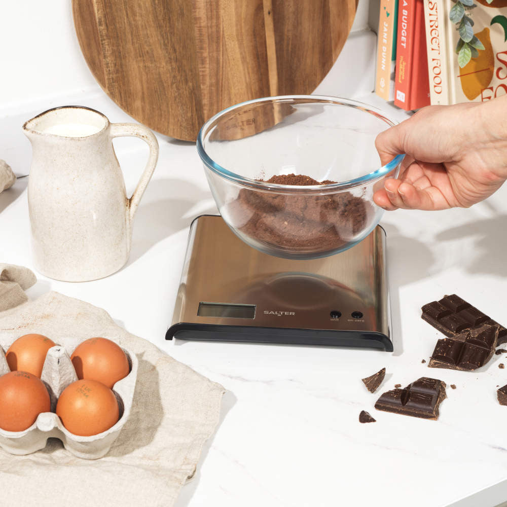 Salter Arc Stainless Steel Electronic Kitchen Scale Grey 180mm x 180mm x 25mm 1087 SSDRCEU16 | 3Kg Capacity | Digital Food Weighing Scale | Easy-to-Read LCD Display | Add and Weigh Zero Function | Compact and Sleek Design | Aquatronic for Measuring Liquid