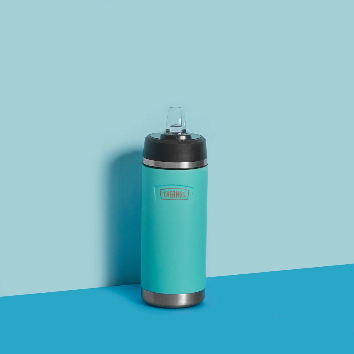 Thermos Icon Series Flip Lid Bottle Bottle Aqua Blue 8cm x 8cm x 21cm 530ml 350g 207281 | Vacuum Insulated Stainless Steel Flask | Keeps Drinks Cold for 16Hrs | Durable Leak-Proof Travel Water Bottle | Dishwasher Safe | Flip-up Straw | Non-slip Base | Easy Carry Handle