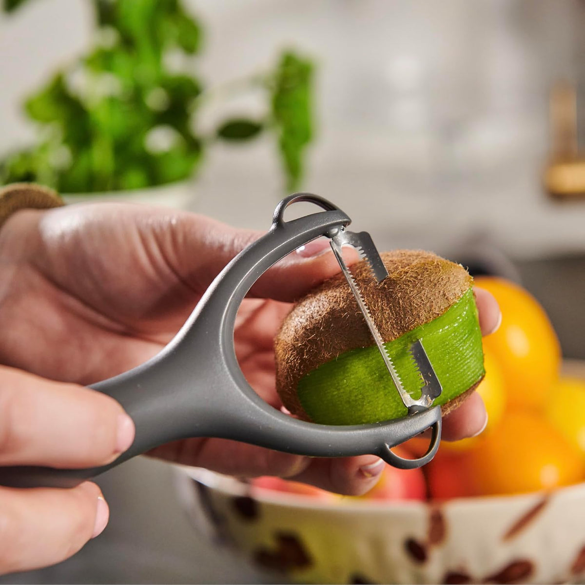 Culinare Serrated Y-Peeler Grey C240204 | Super-Sharp Blade for Smooth Peeling