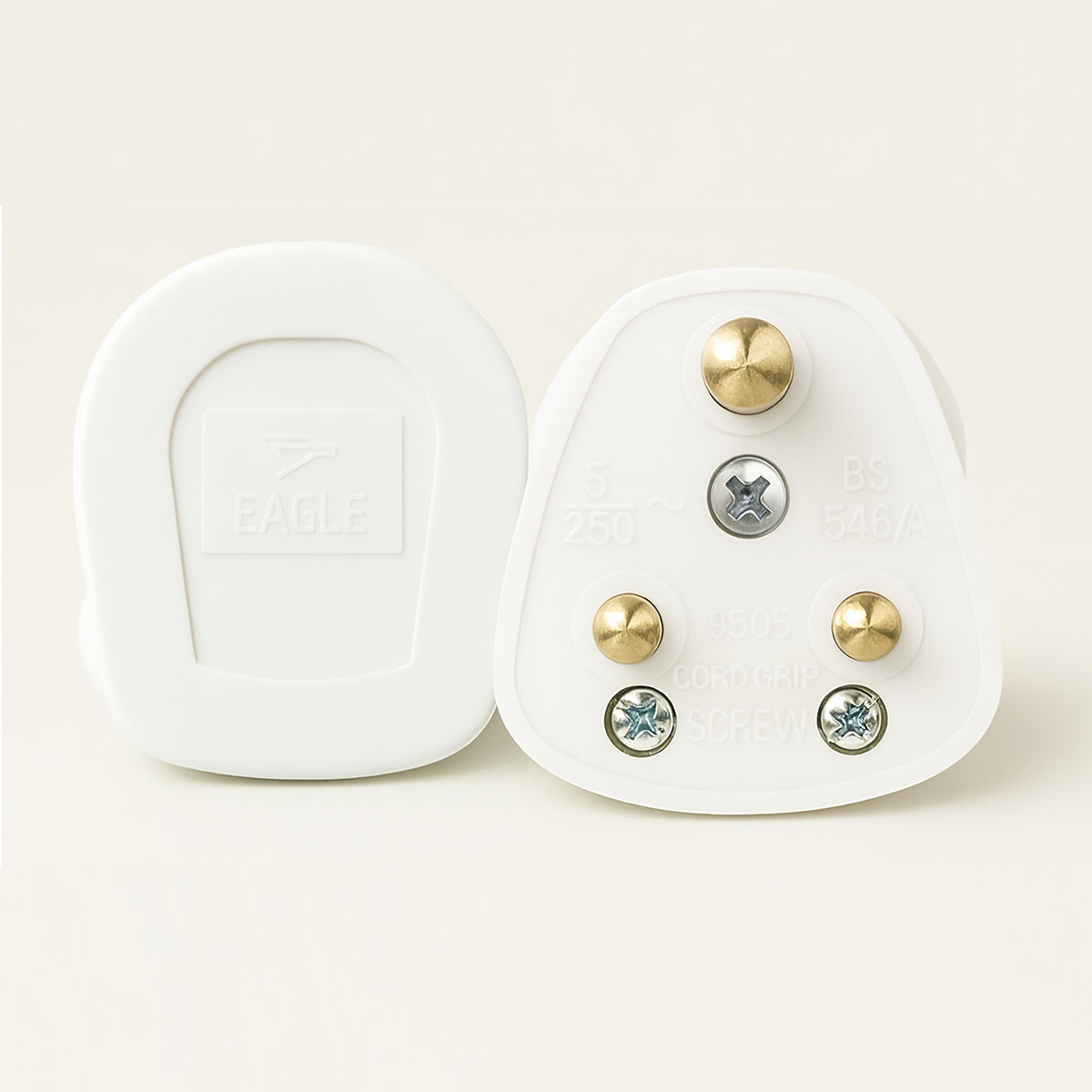 Eagle Plug Round Pins White 5A E301AD