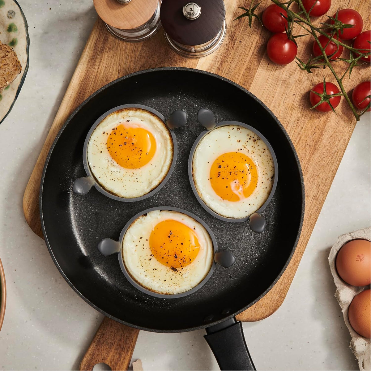 Culinare Silicone Egg Ring Grey 9cm C240801 | Makes Perfectly Shaped Eggs and Pancakes