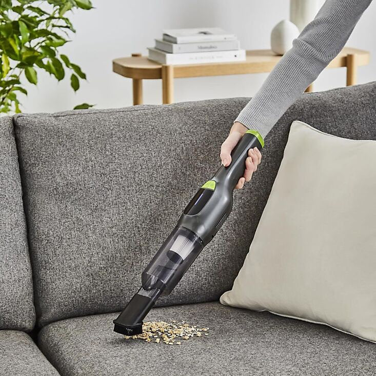 Daewoo Compact Lyte 7.4V Handheld Vacuum Cleaner Black FLR00158 | 7.4V Lithium Battery | 25 Min Run Time | 120ml Dust Tank | Storage and Charging Base | Speed Settings | Washable Filter